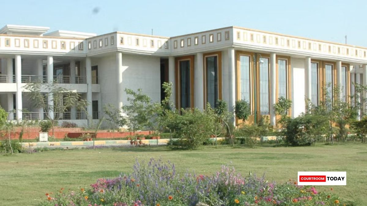 BCI Issues Show Cause Notice To RMLNLU Over Lapsed Approval, Says University Misled Public